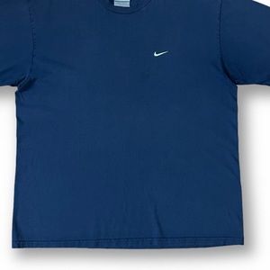 Vintage 90s Nike t shirt